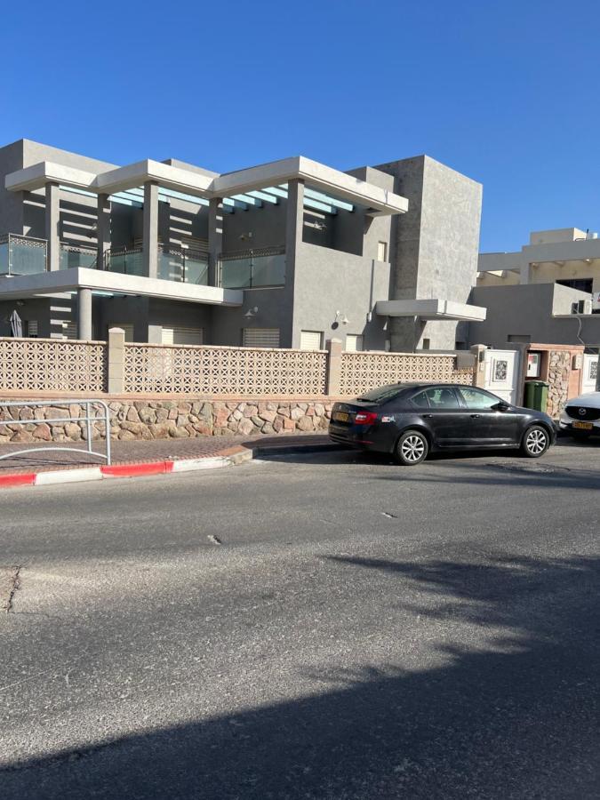Апартаменти ניב ברוזמרין Ейлат Екстер'єр фото